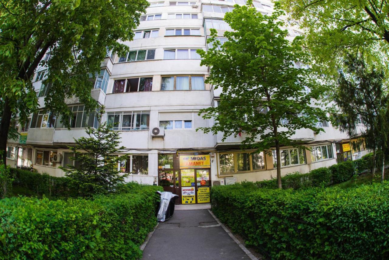 Bright House Apartment บูคาเรสต์ ภายนอก รูปภาพ
